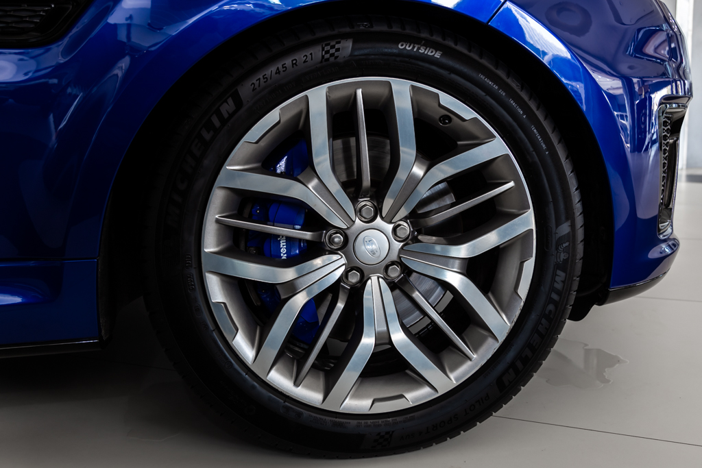 Range Rover Sport SVR