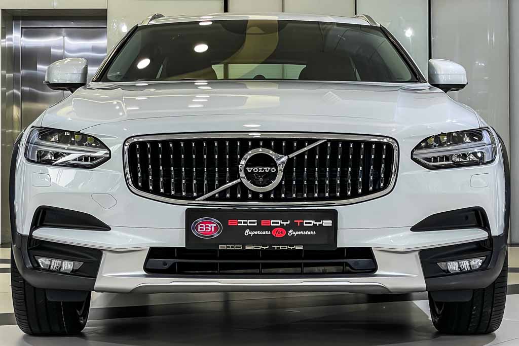 Volvo V90 Cross Country Inscription