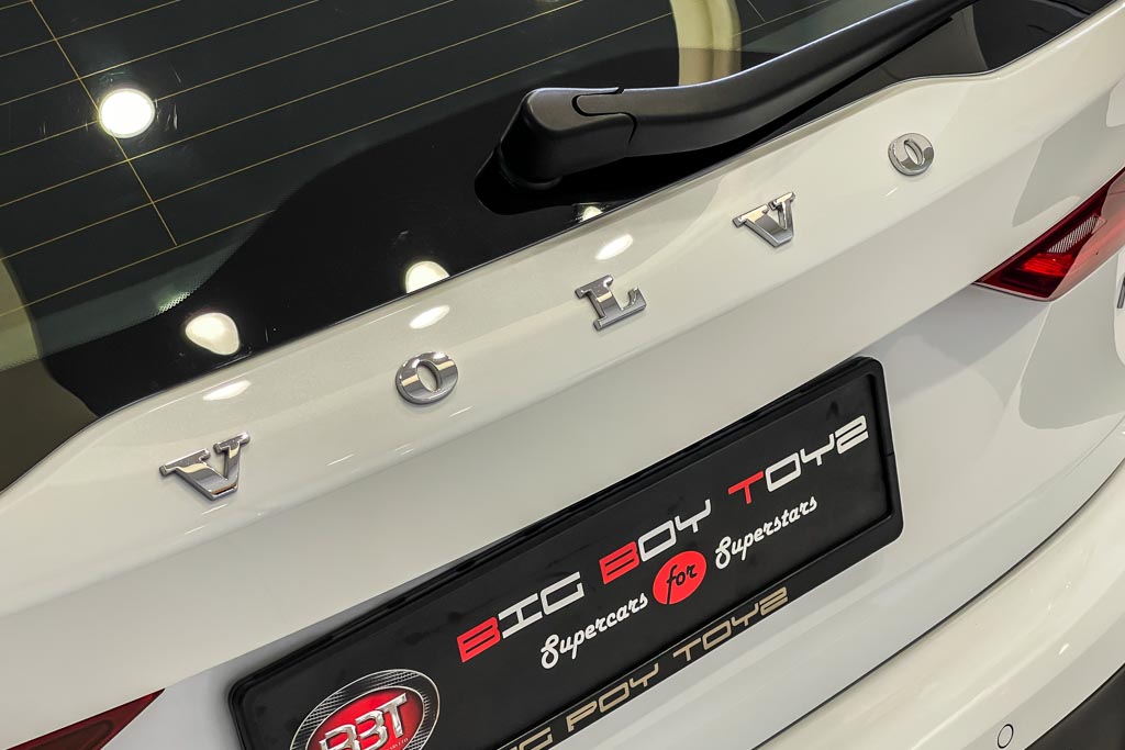 Volvo V90 Cross Country Inscription