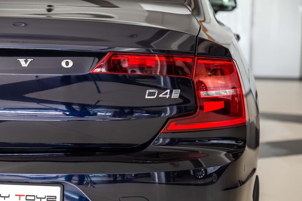 Volvo S90 D4 Inscription