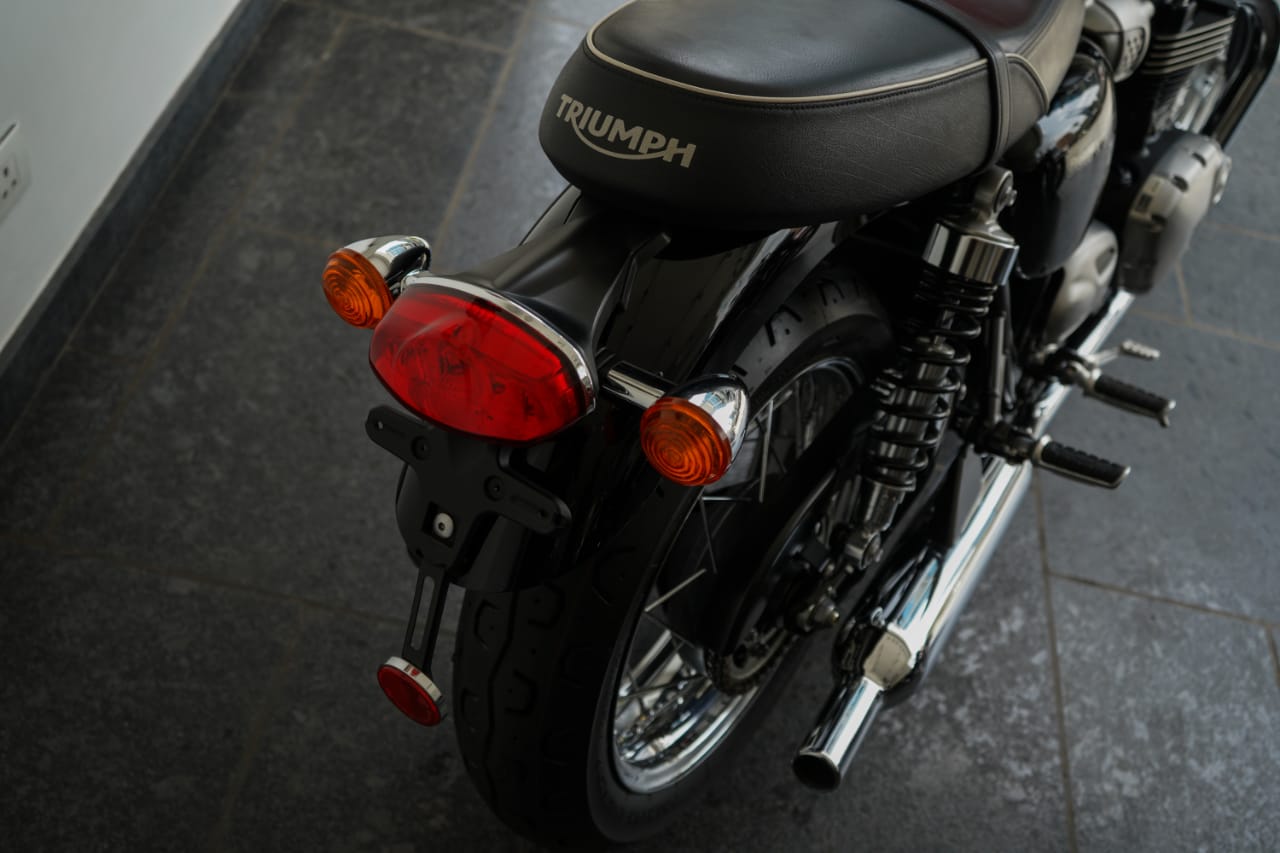 Triumph Bonneville T100