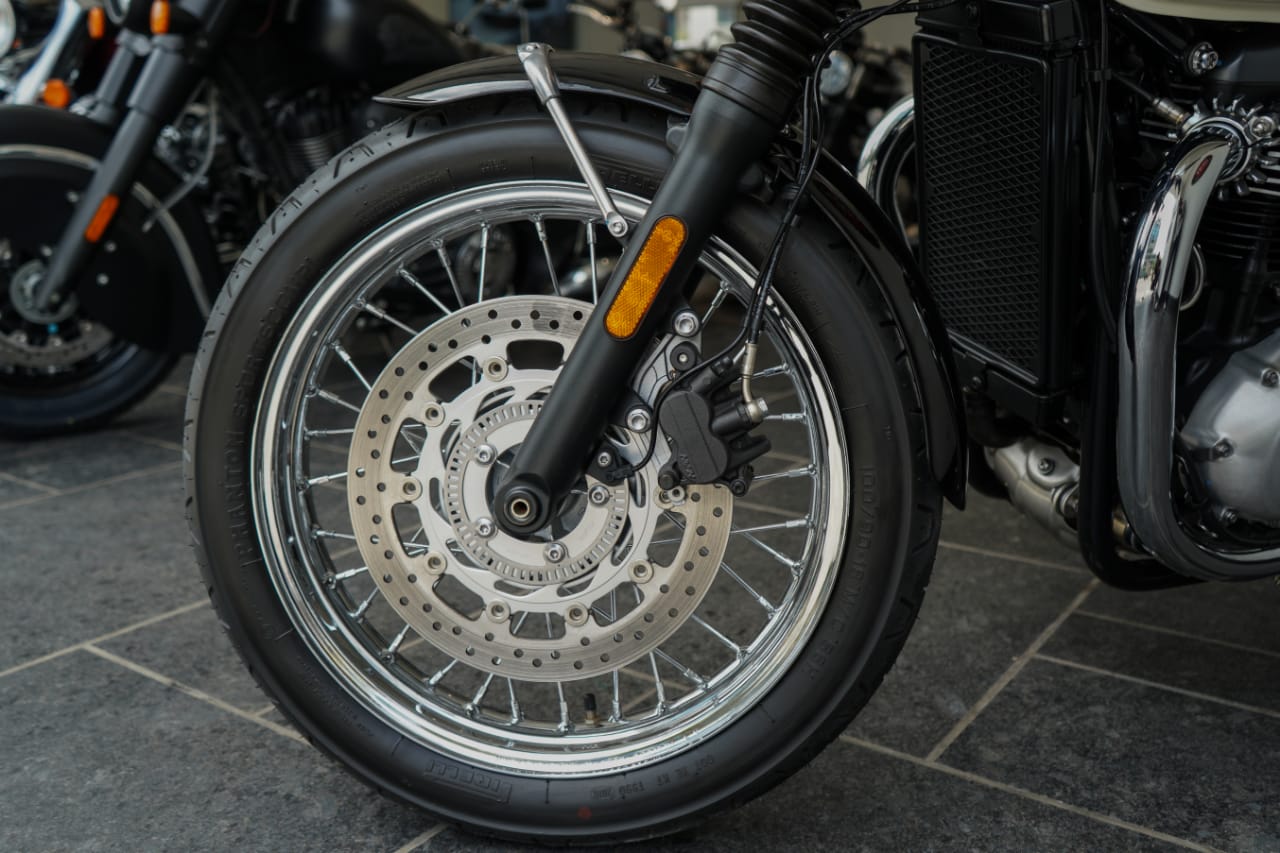 Triumph Bonneville T100