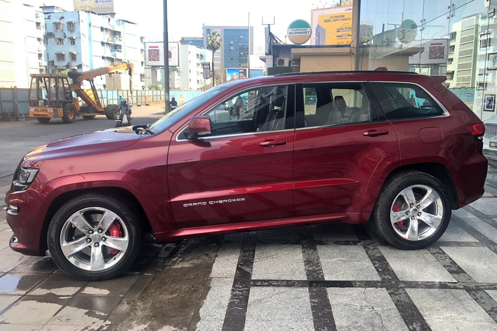 Jeep Cherokee SRT