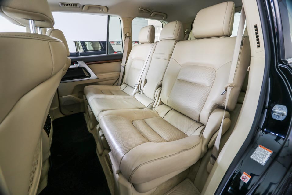 Toyota Land Cruiser LC200 VX