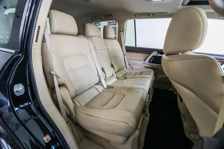 Toyota Land Cruiser LC200 VX