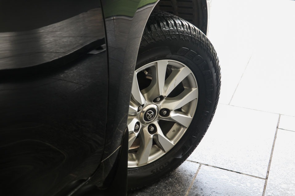 Toyota Land Cruiser LC200 VX