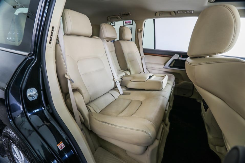 Toyota Land Cruiser LC200 VX