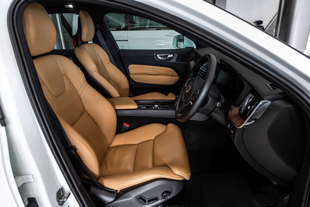 Volvo XC60 Momentum