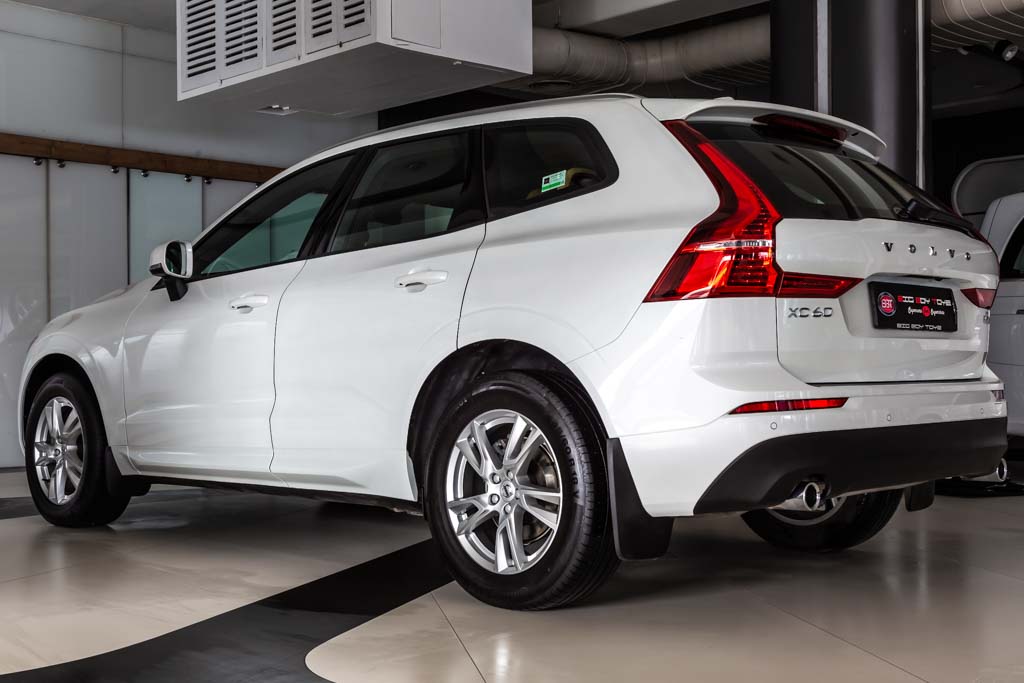 Volvo XC60 Momentum