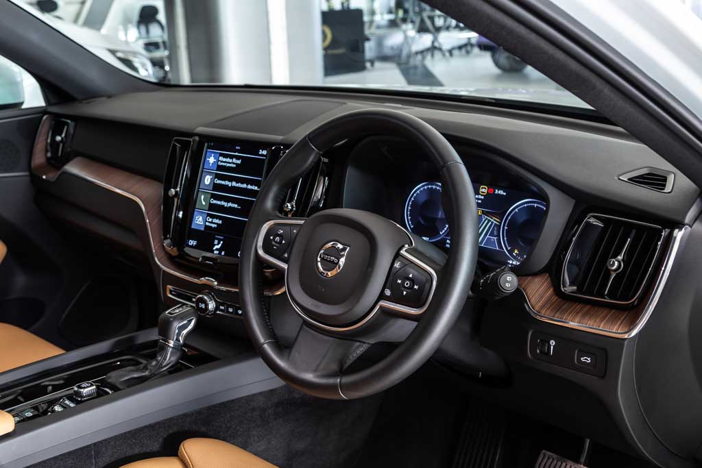 Volvo XC60 Momentum