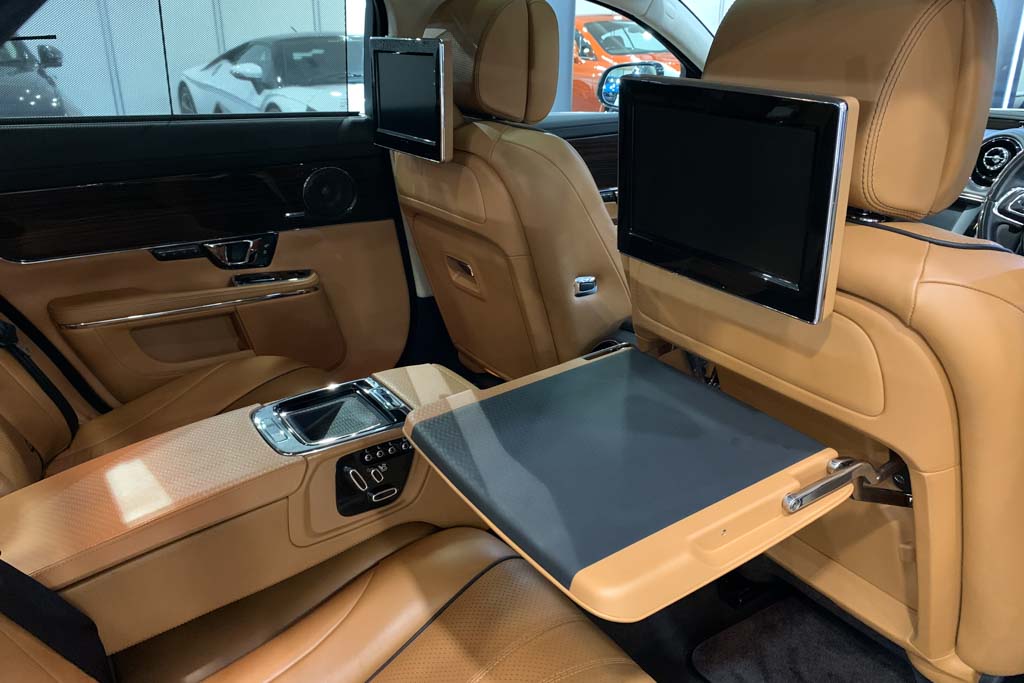 Jaguar XJL "Portfolio"