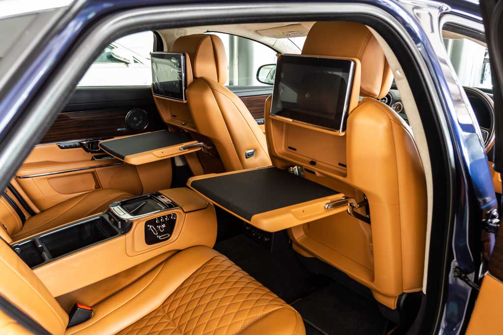 Jaguar XJL Portfolio