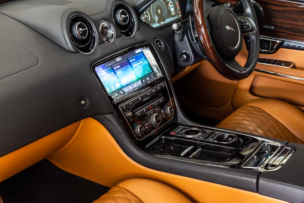 Jaguar XJL Portfolio