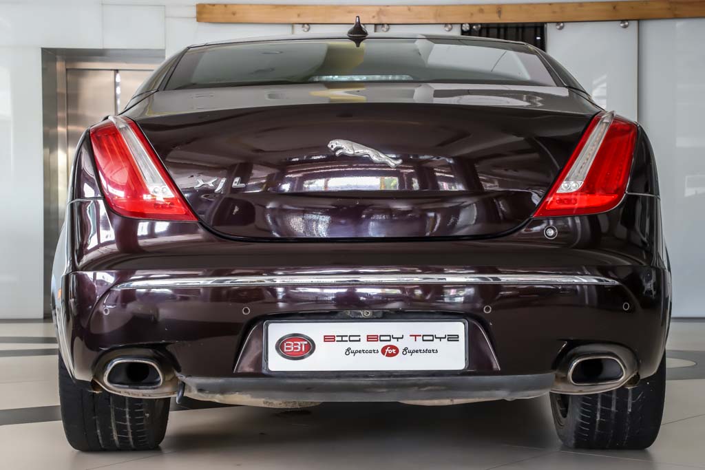 Jaguar XJL Portfolio