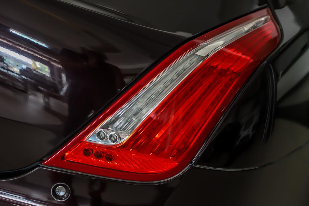 Jaguar XJL Portfolio