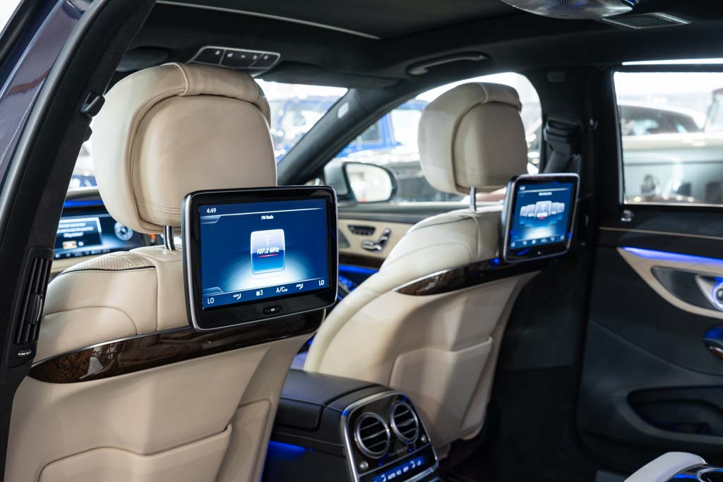 Mercedes Maybach S500