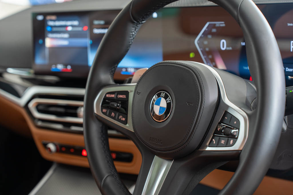 BMW 330Li Gran M SPORT