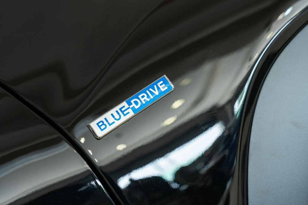 HYUNDAI KONA ELECTRIC PREMIUM