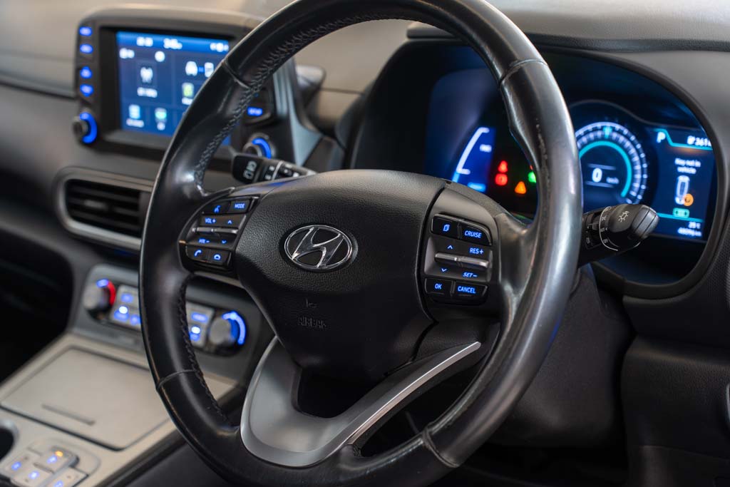 HYUNDAI KONA ELECTRIC PREMIUM