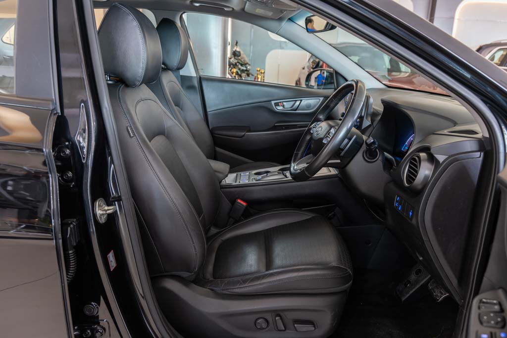 HYUNDAI KONA ELECTRIC PREMIUM