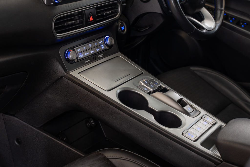 HYUNDAI KONA ELECTRIC PREMIUM