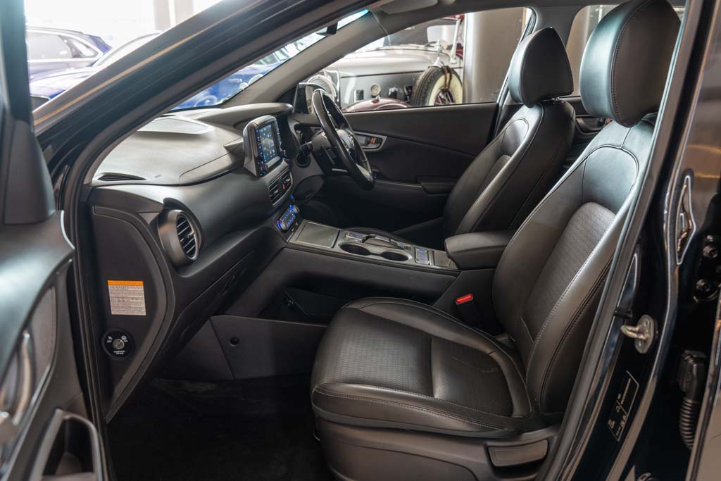HYUNDAI KONA ELECTRIC PREMIUM