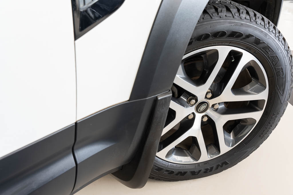 LAND ROVER DEFENDER 110 P300 SE