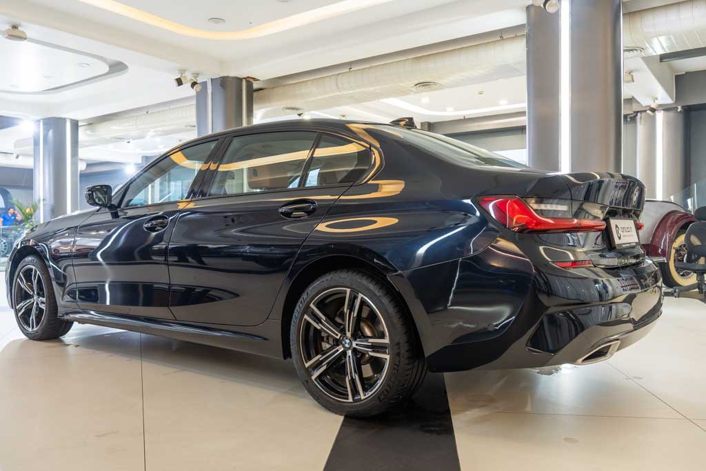 BMW 330LI GRAN M SPORT