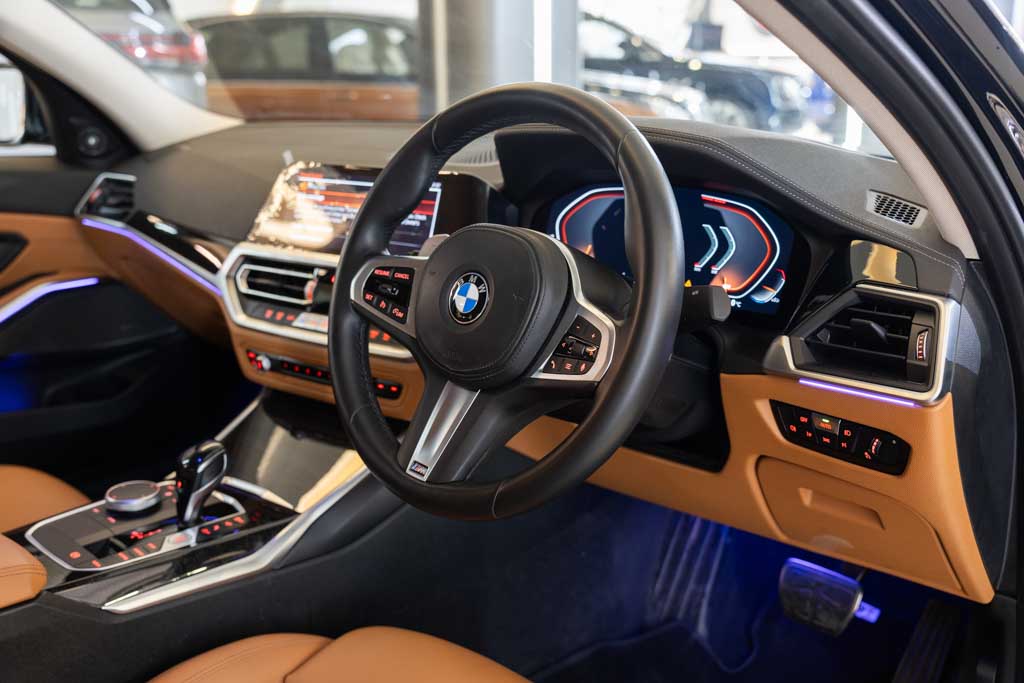 BMW 330LI GRAN M SPORT