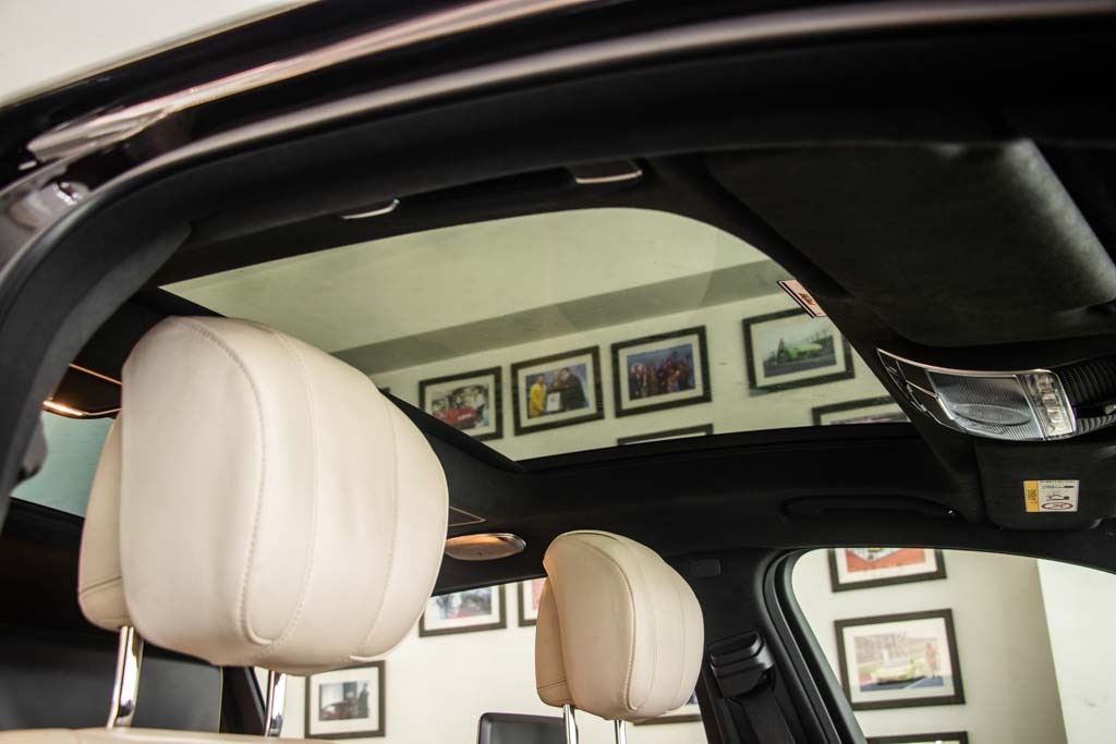 Mercedes Maybach S560