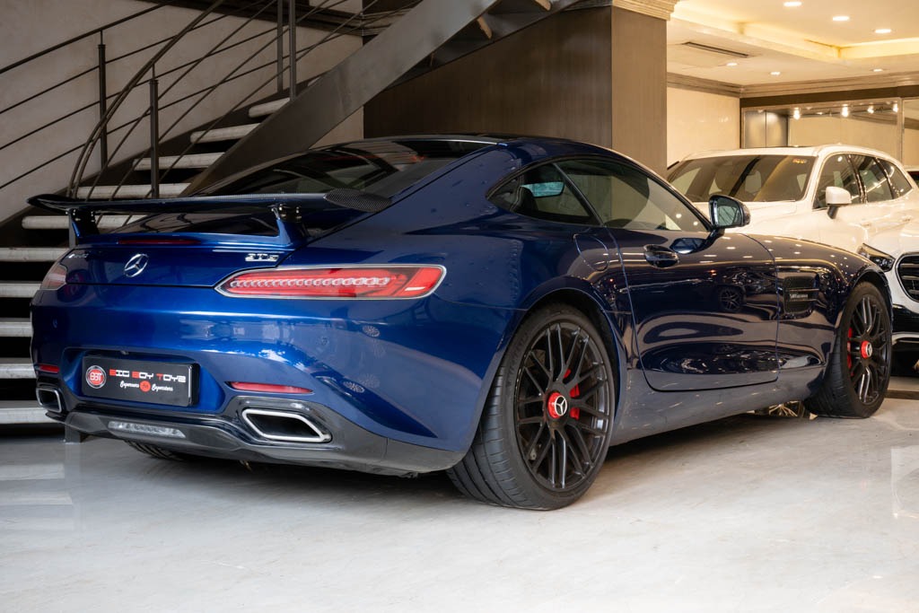 MERCEDES AMG GTS