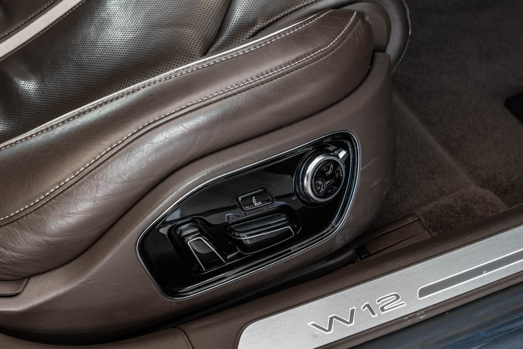 Audi A8L W12