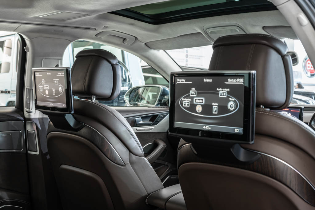 Audi A8L W12