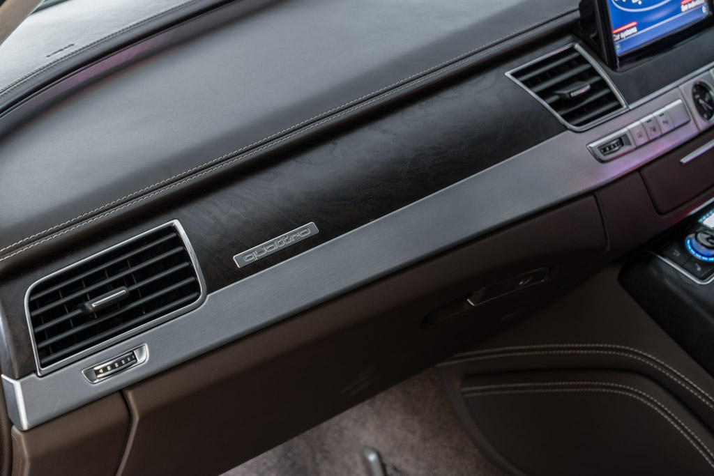 Audi A8L W12