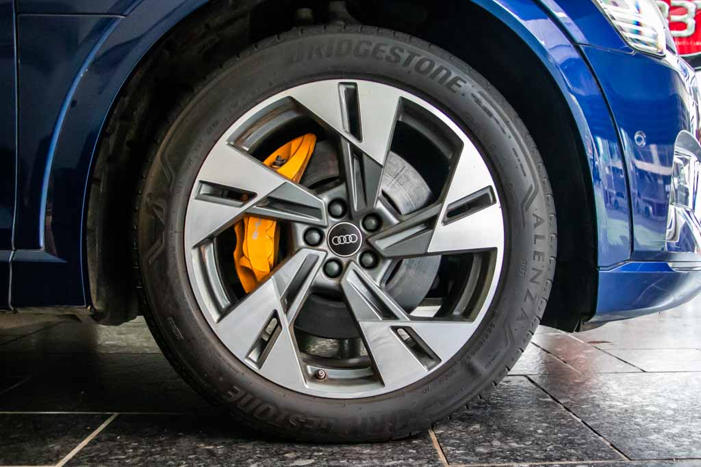 Audi E-Tron 55 Technology