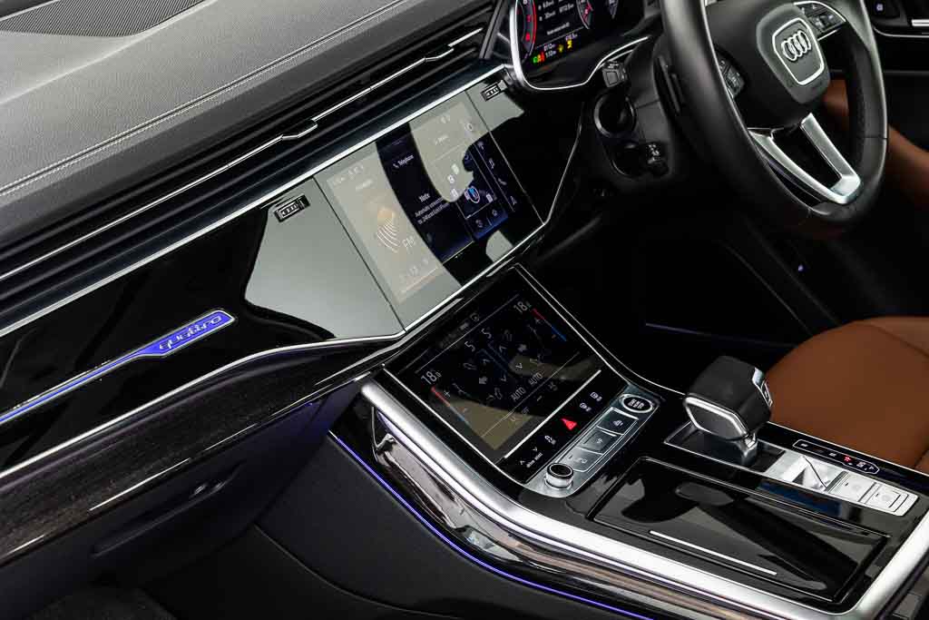 Audi Q7 Technology 55 TFSI