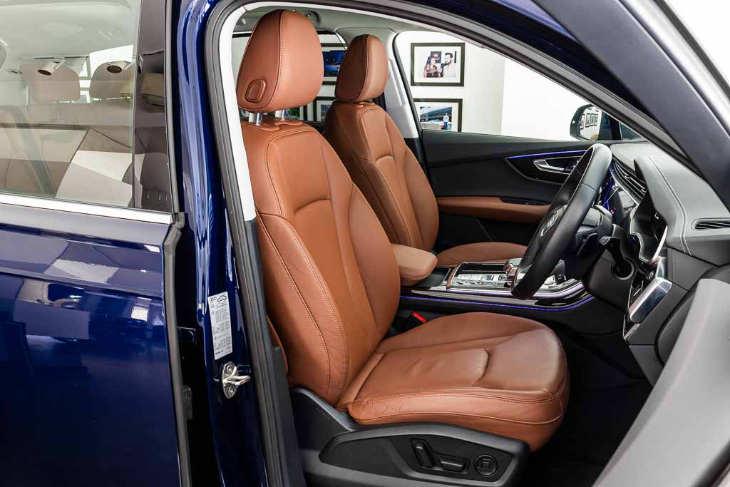 Audi Q7 Technology 55 TFSI