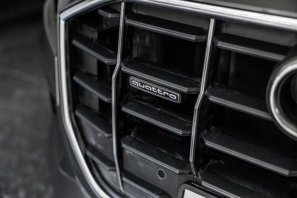 Audi Q8 55 TFSI Celebration