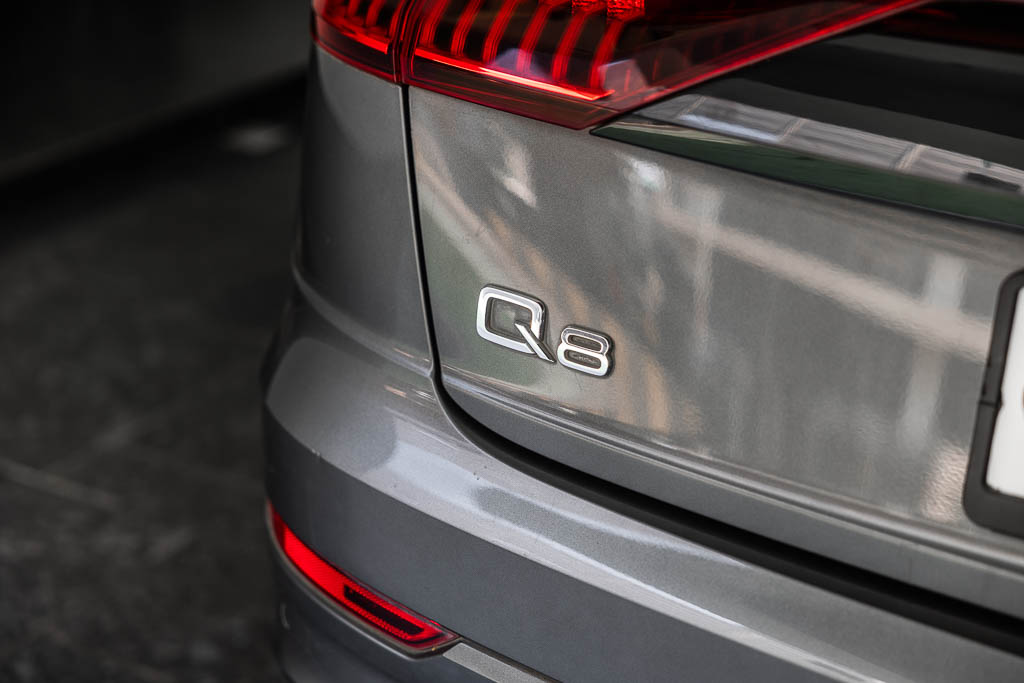 Audi Q8 55 TFSI Celebration