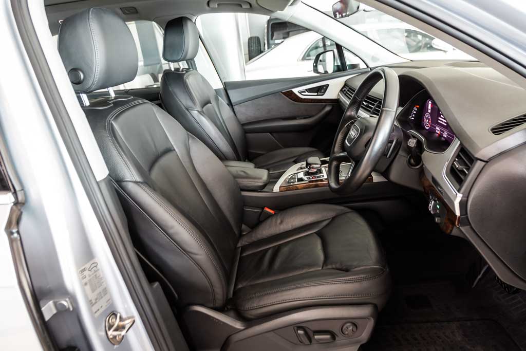 AUDI Q7 TECHNOLOGY PACK