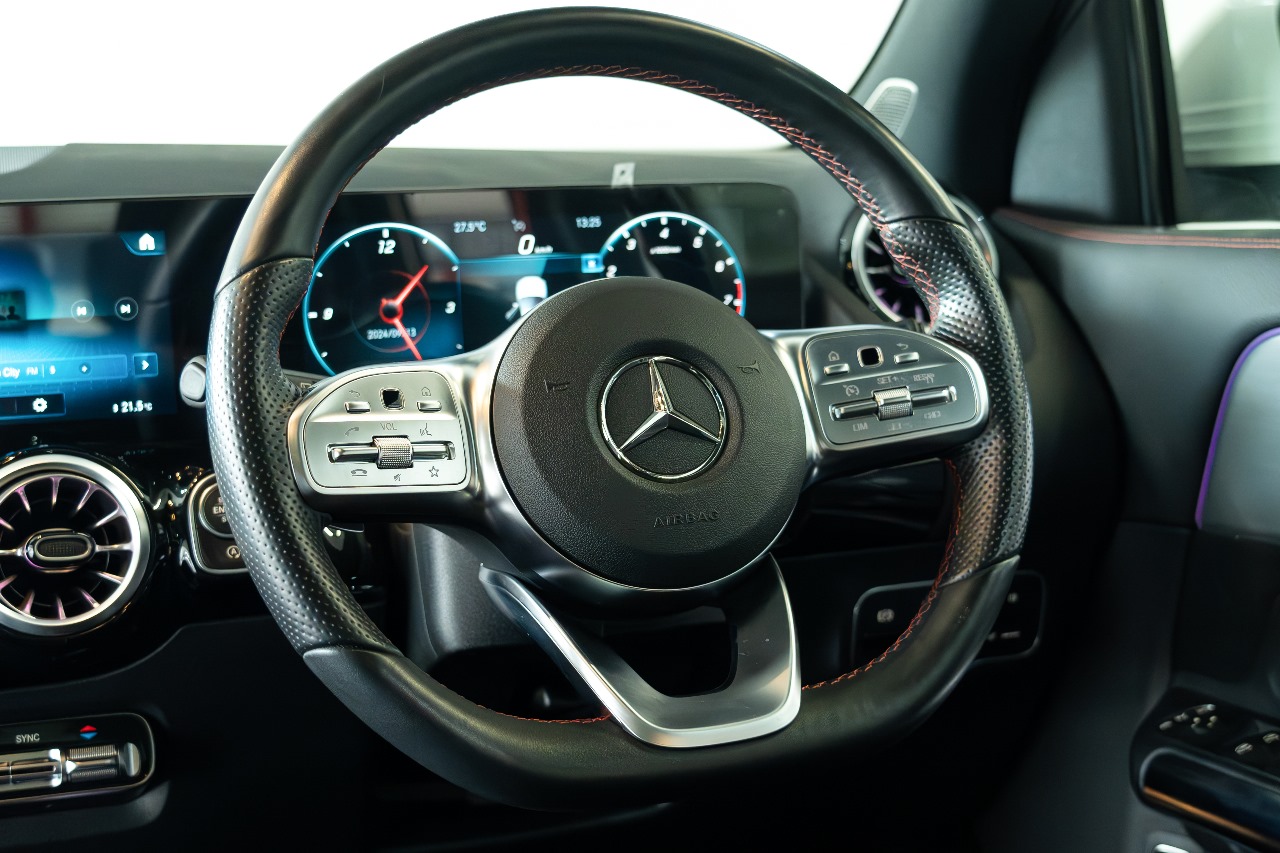 Mercedes AMG GLA 35 4matic