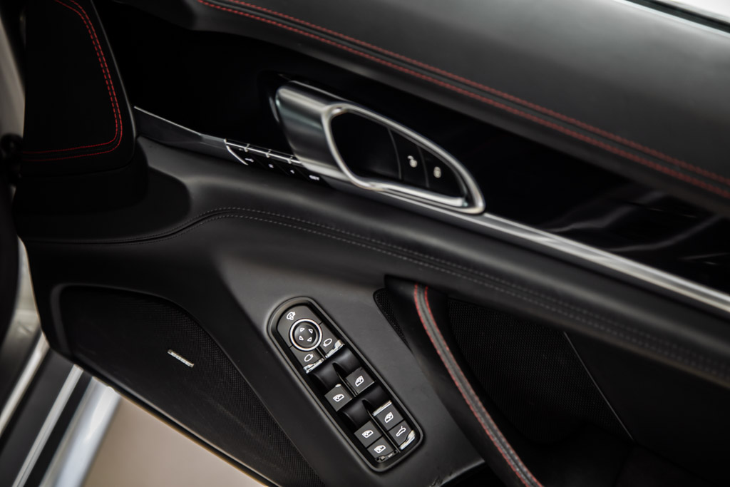 Porsche Panamera GTS