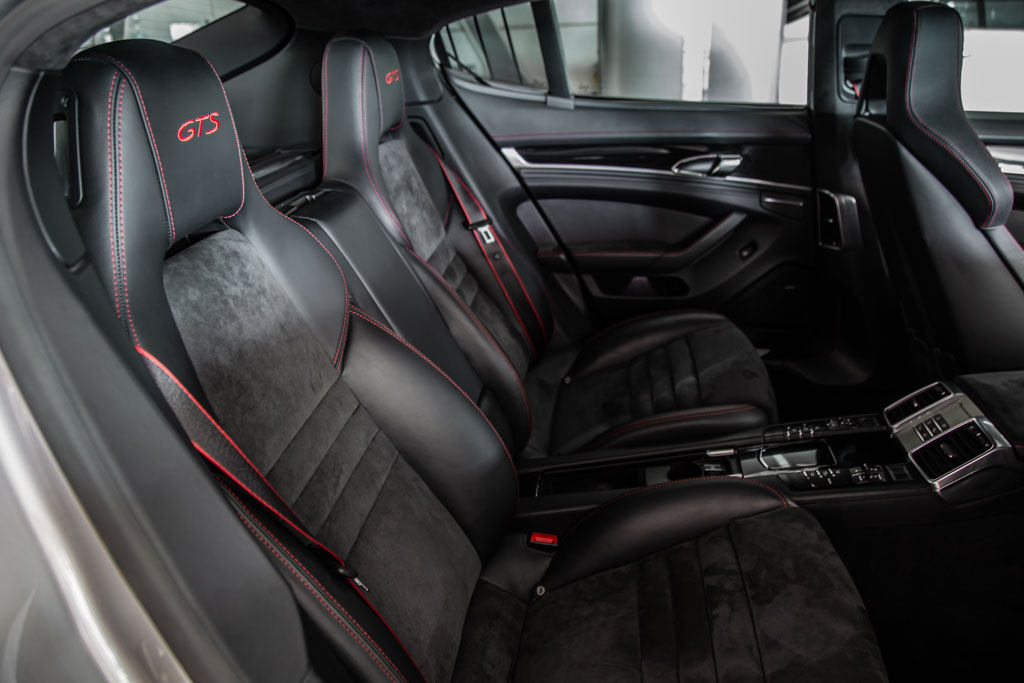 Porsche Panamera GTS