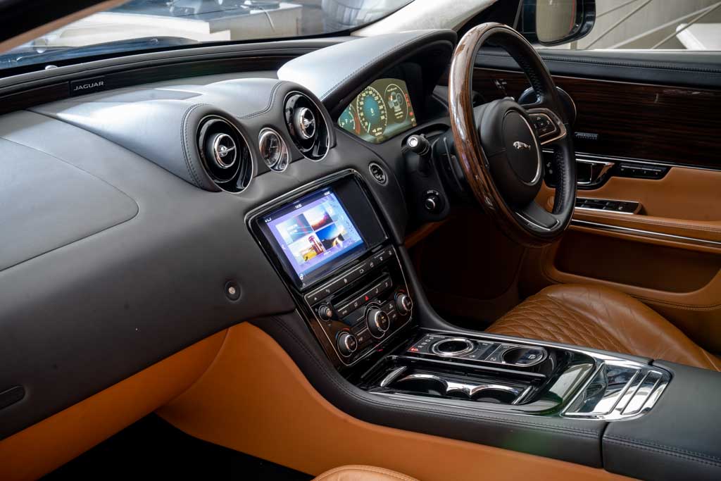 Jaguar XJL Portfolio