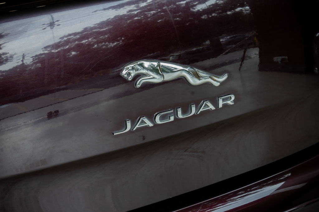 Jaguar XJL Portfolio