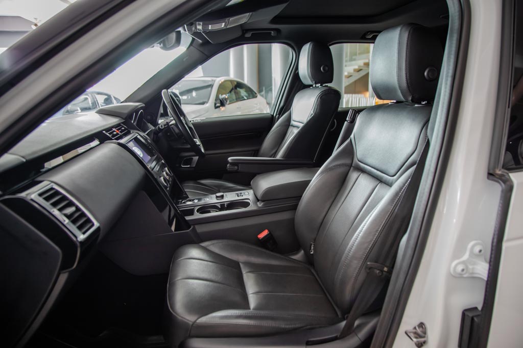 LAND ROVER DISCOVERY SE