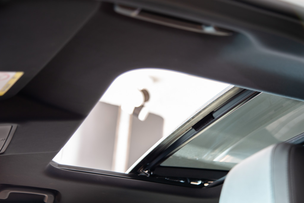 LAND ROVER DISCOVERY SE