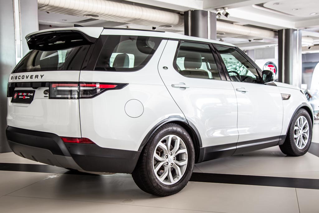 LAND ROVER DISCOVERY SE