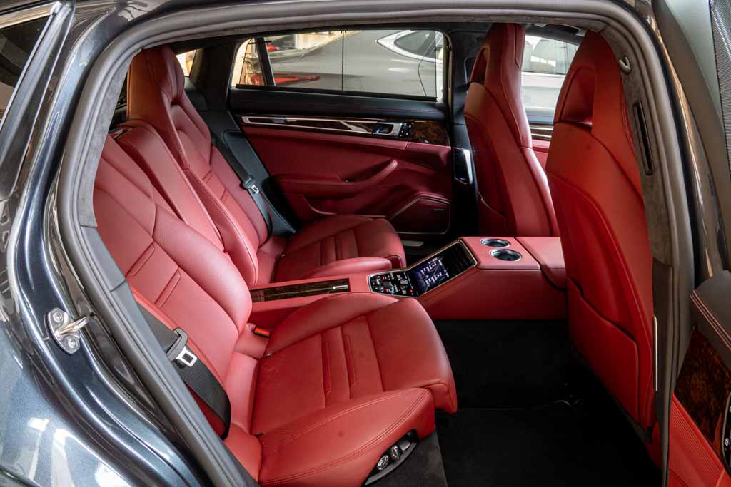 Porsche Panamera Turbo Executive