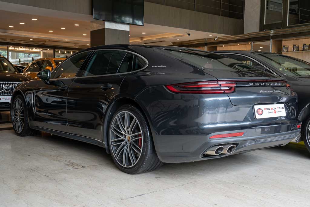 Porsche Panamera Turbo Executive